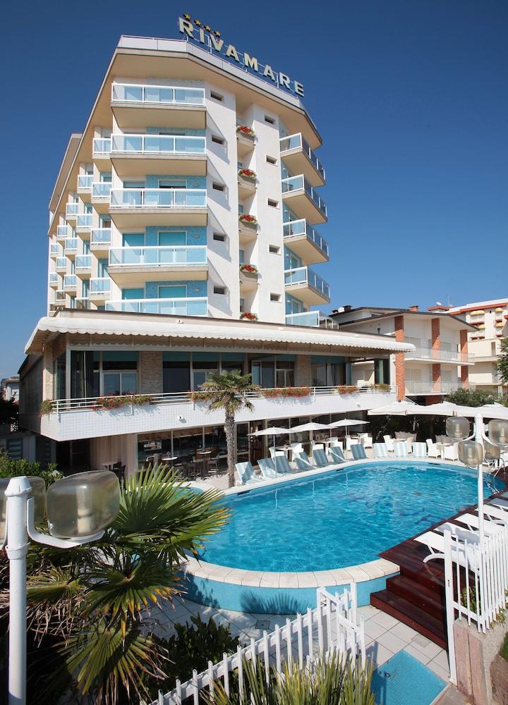 Hotel Rivamare Lido di Jesolo Buitenkant foto