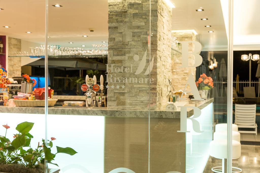 Hotel Rivamare Lido di Jesolo Buitenkant foto